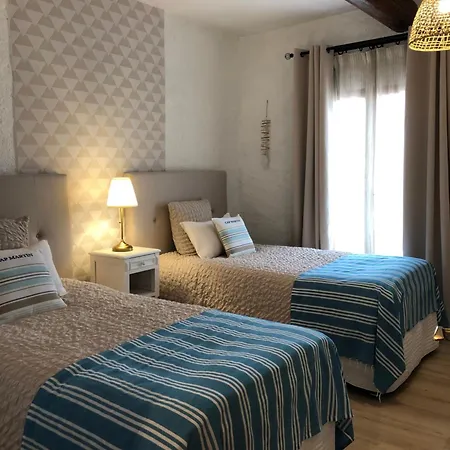 Ferienwohnung La Rose Des Vins Pouzolles Exterior foto