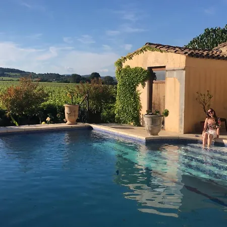 Ferienwohnung La Rose Des Vins Pouzolles Exterior foto