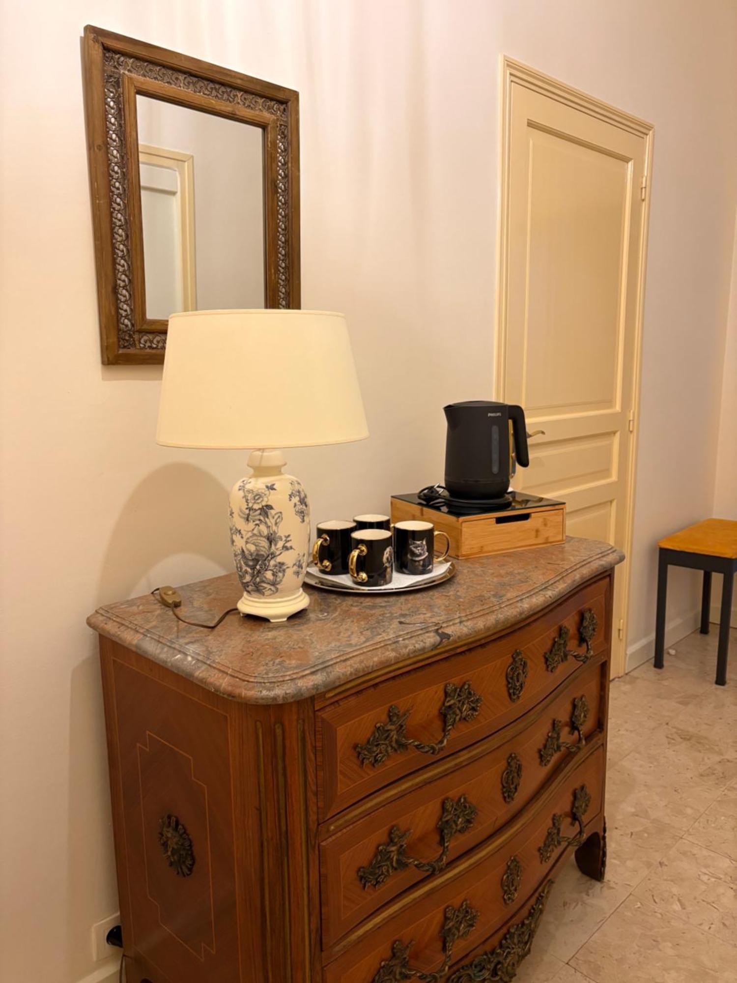 La Rose Des Vins Apartment *
